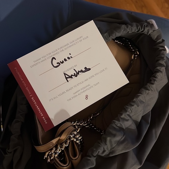 GUCCI Soho Medium Chain Shoulder Bag - Picture 10 of 17